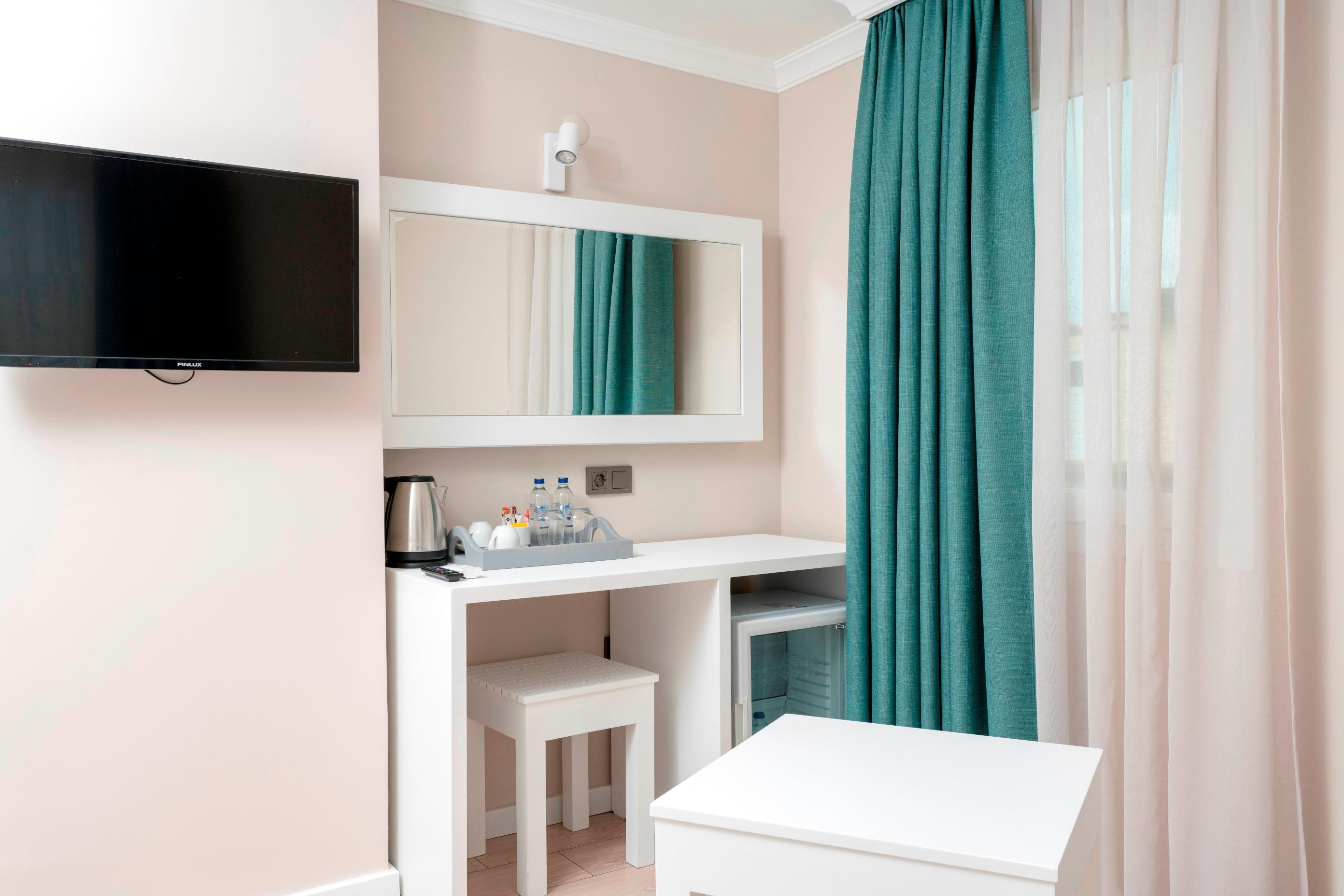 Bay Nihat Lale Otel — 8