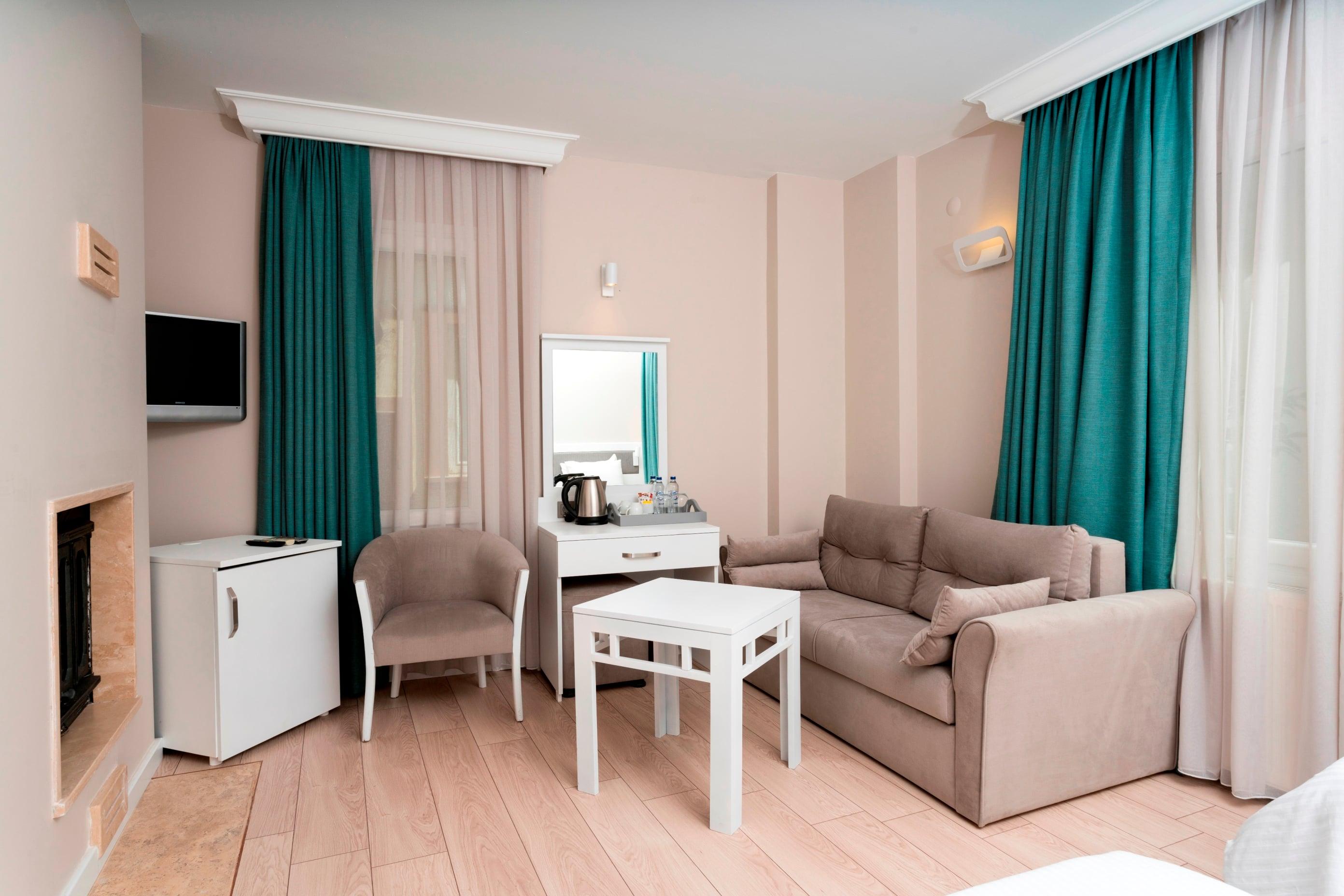 Bay Nihat Lale Otel — 9