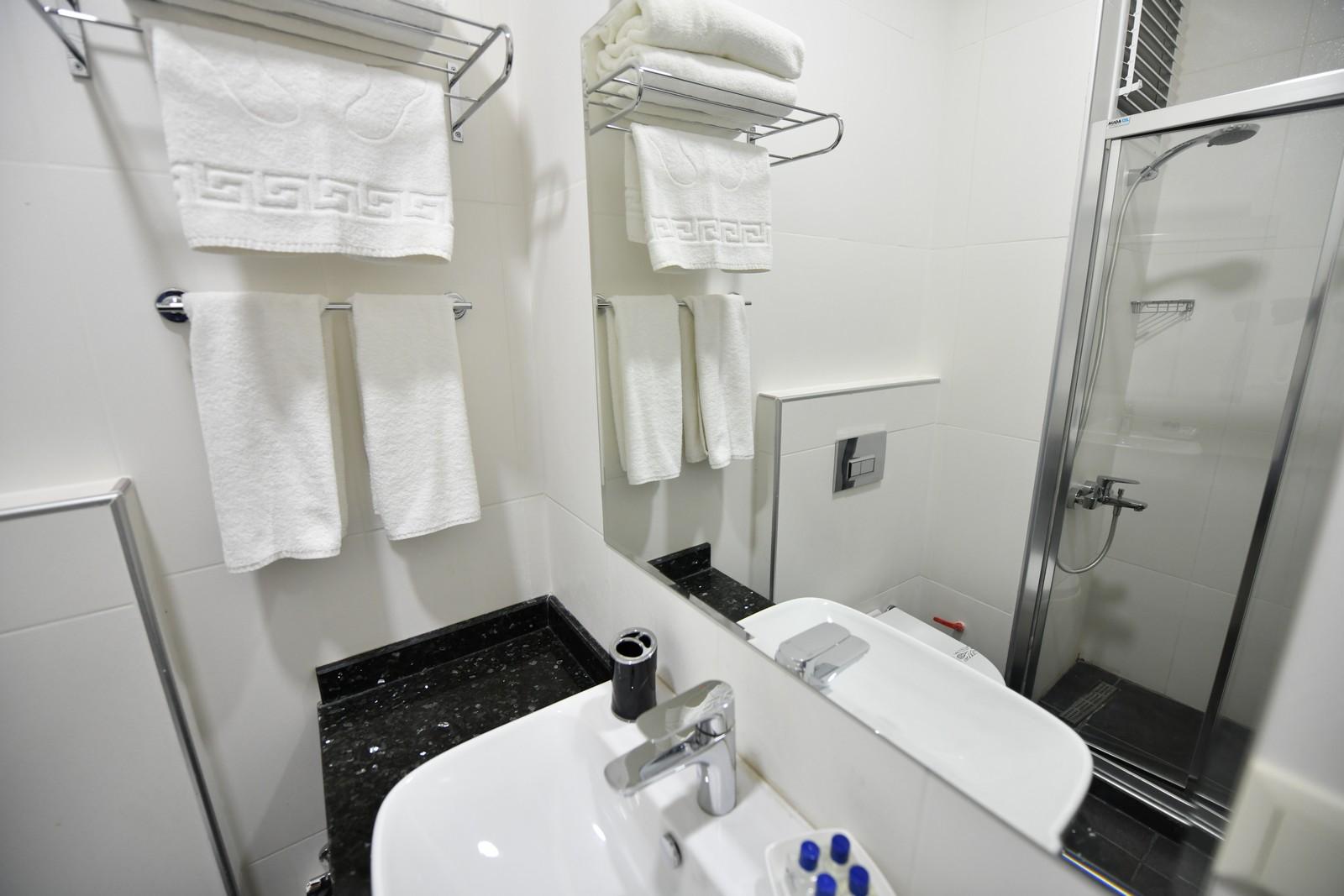 Andi Hotel — 6