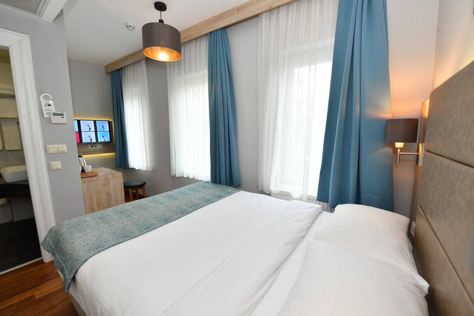 Andi Hotel — 3