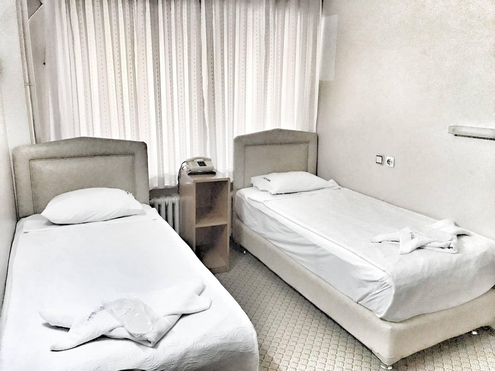 ÇeşmeliHotel — 4