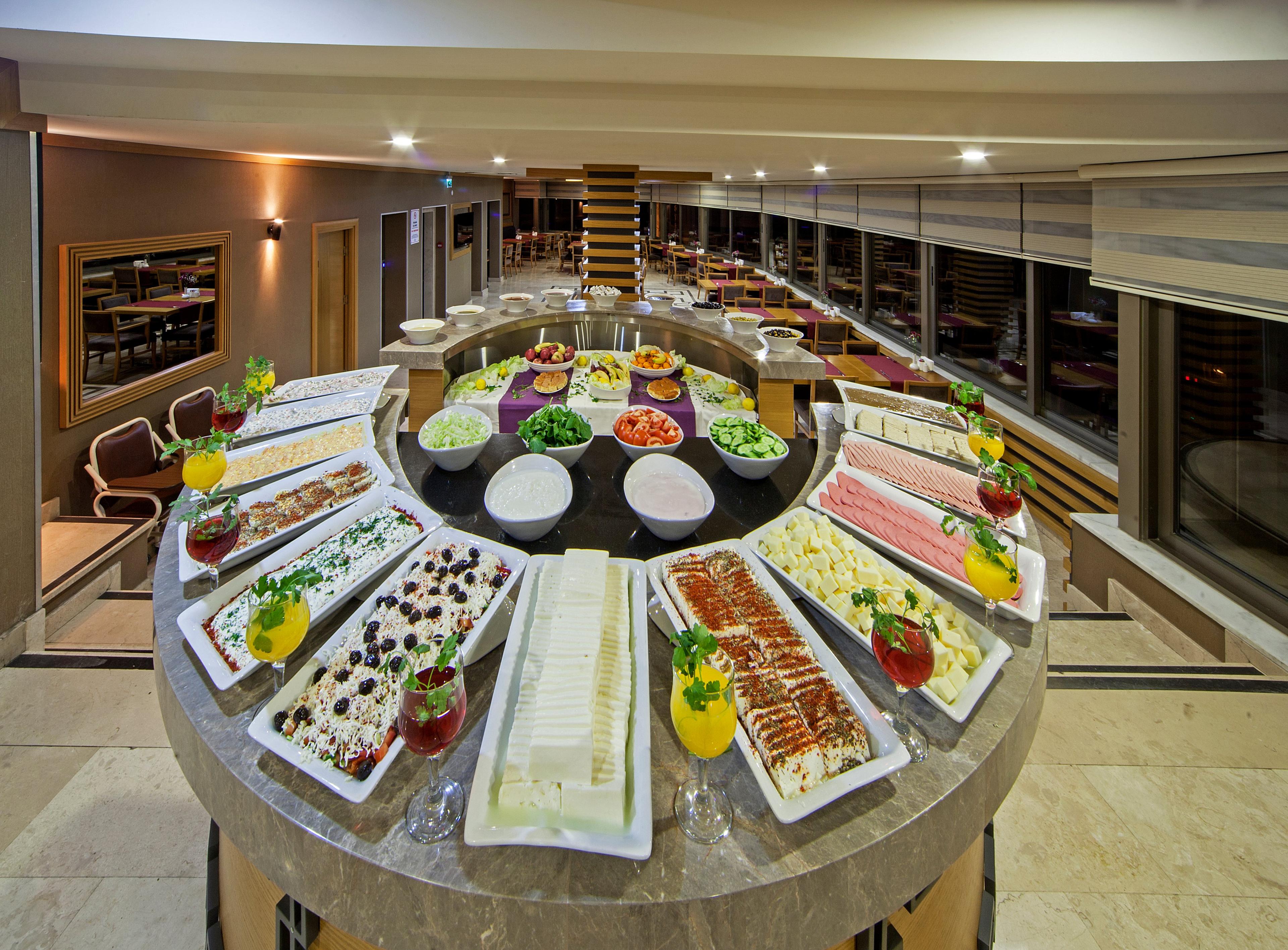 Delta Hotel Istanbul — 7