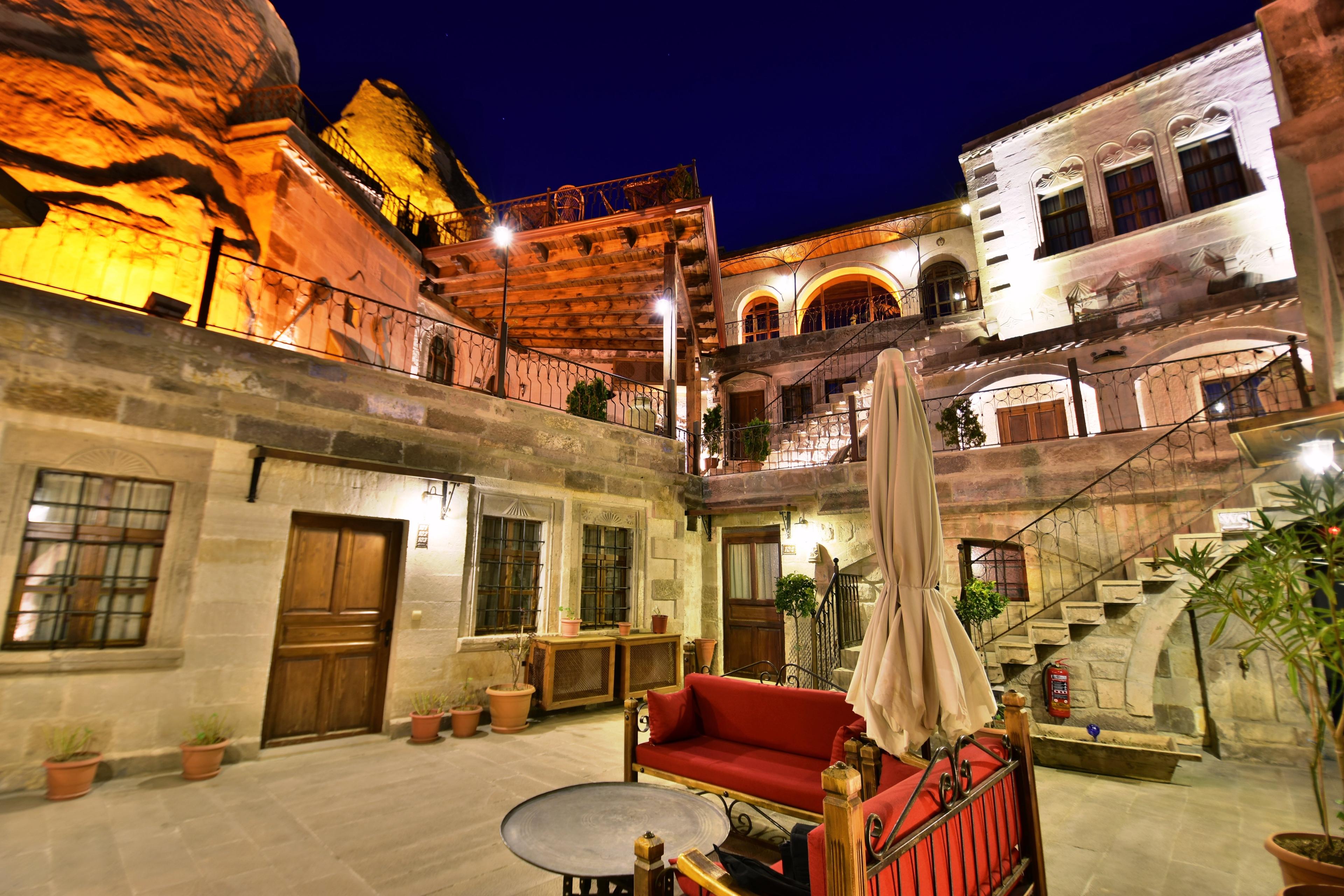 Harman Cave Hotel — 7