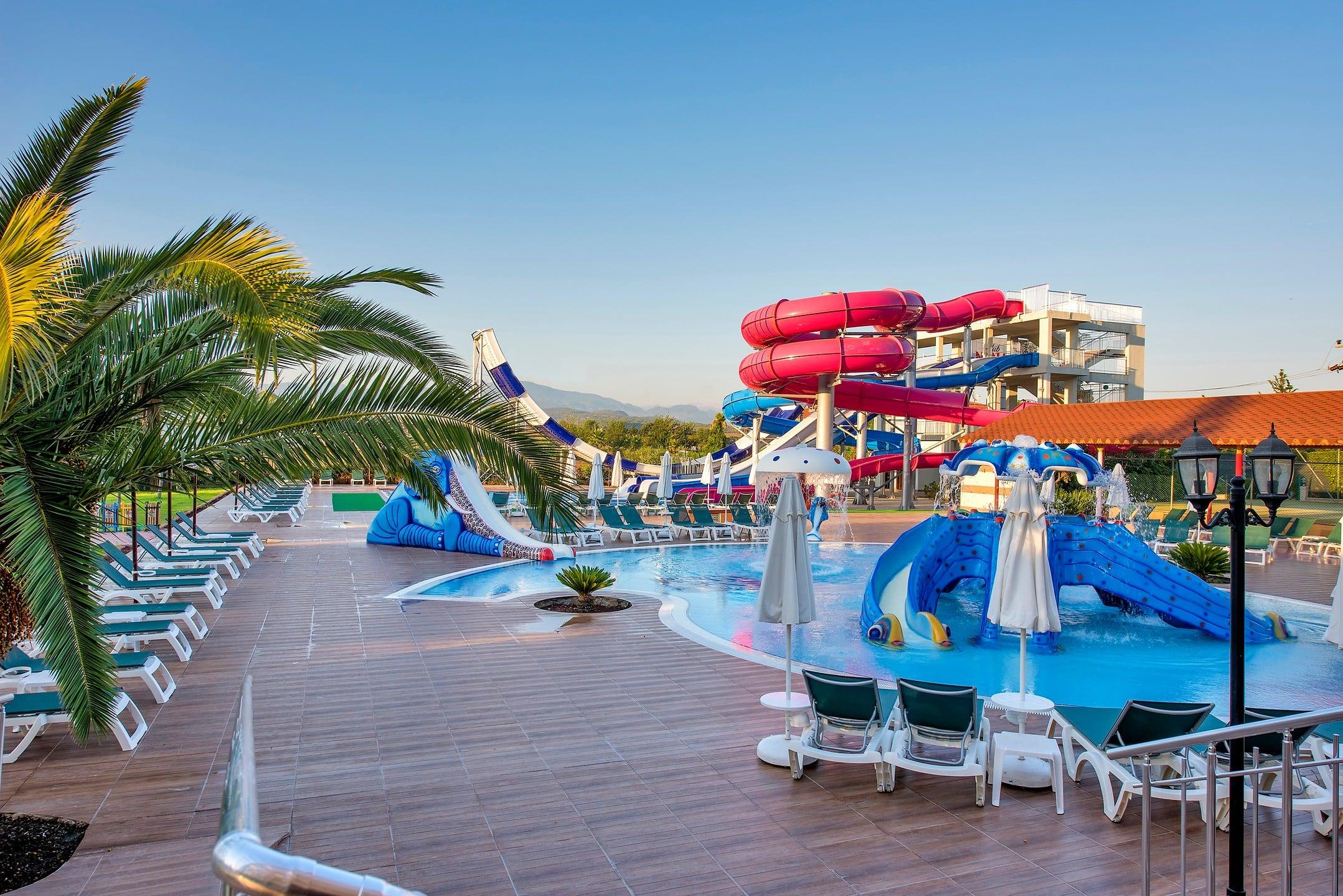 Club Nena — 4