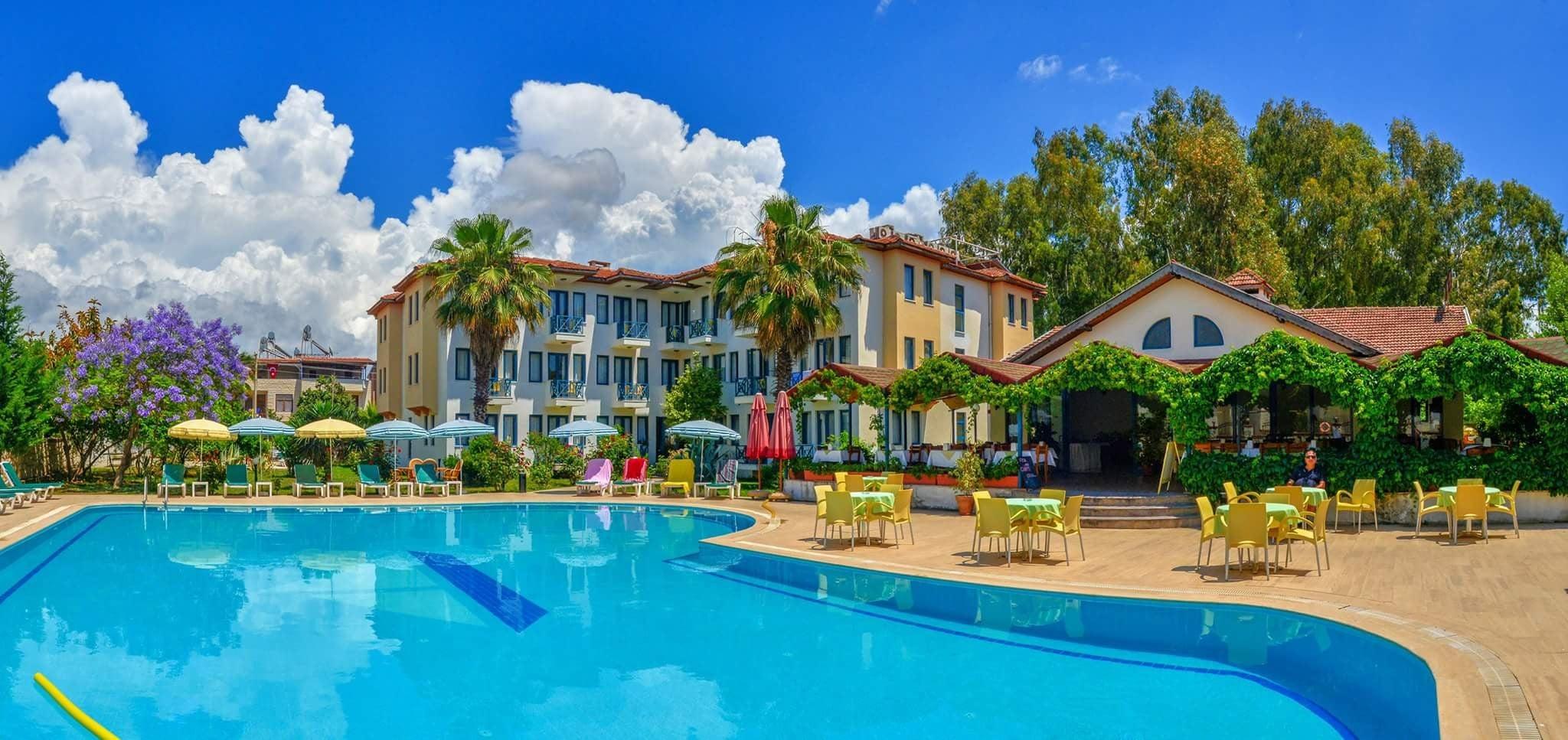 Bezay Hotel — 8