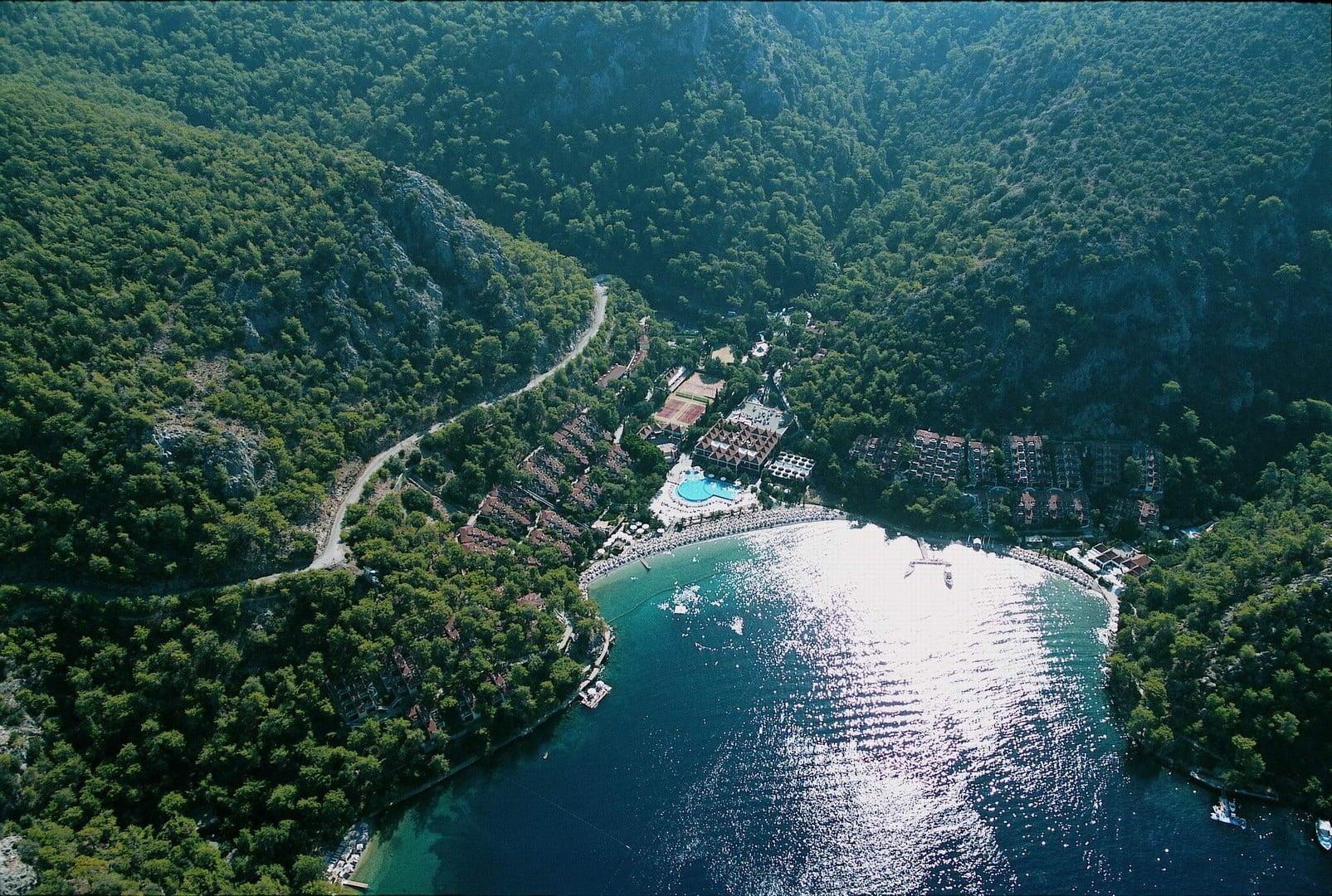 Hillside Beach Club — 1