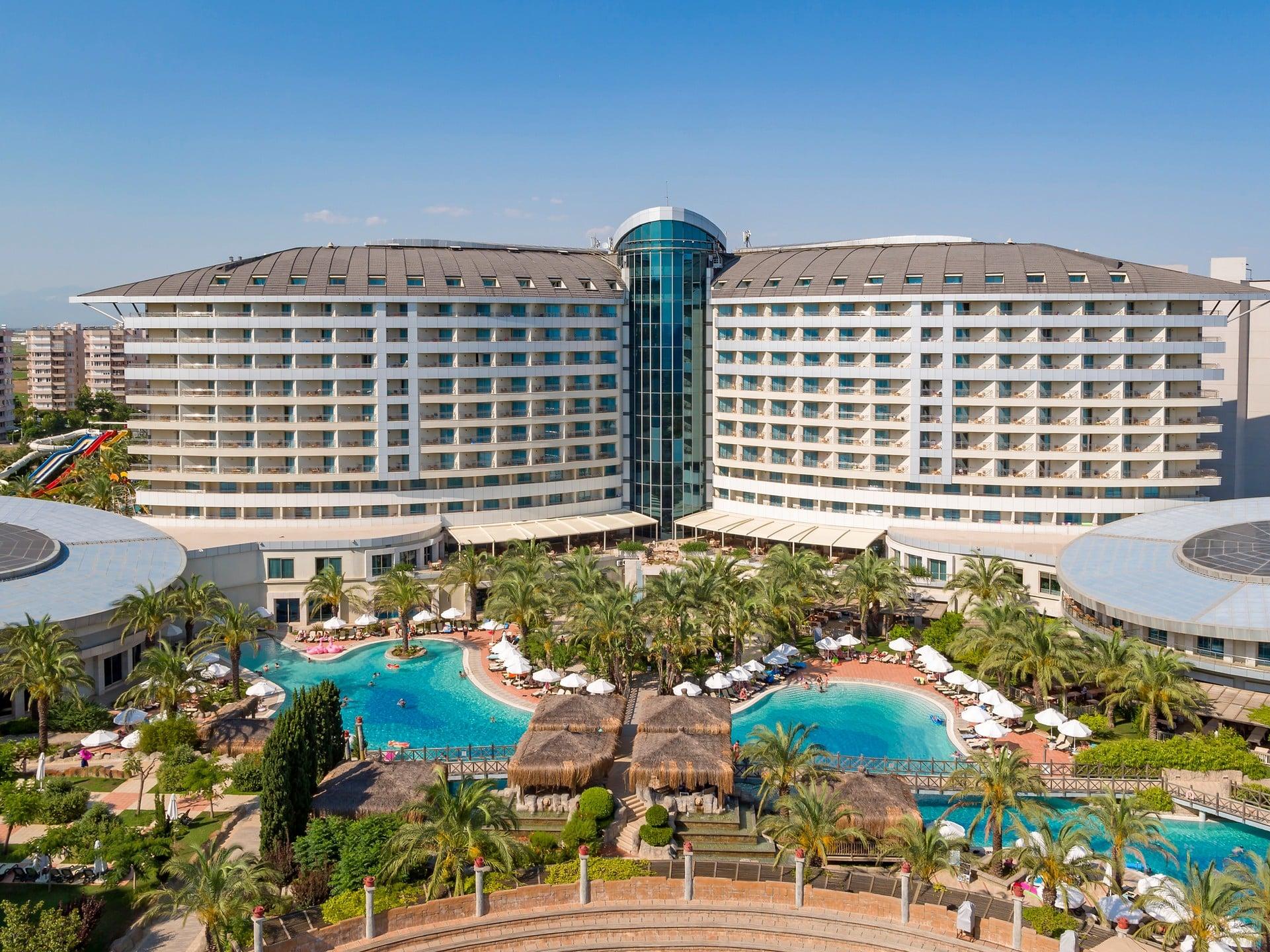 Royal Wings Hotel — 7