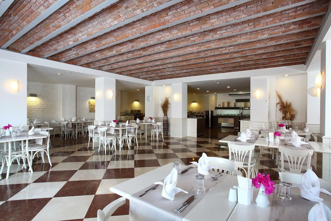 Zeytinada Hotel — 2