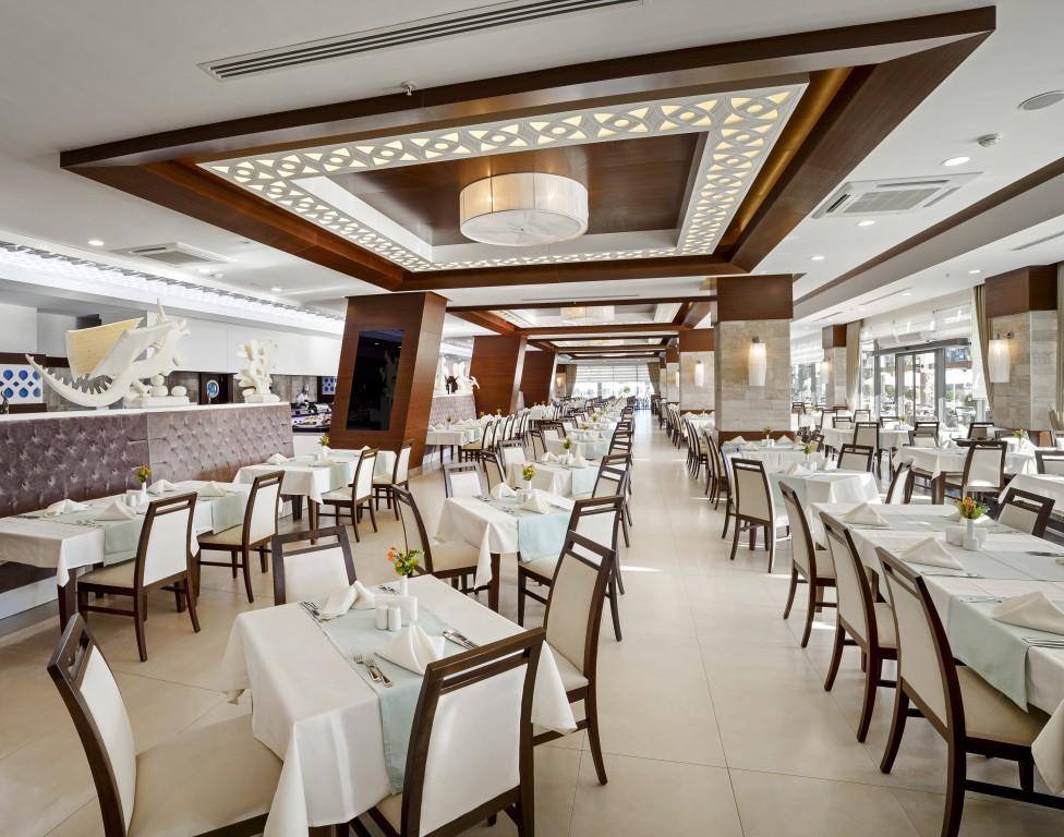 Luna Blanca Resort & Spa — 7