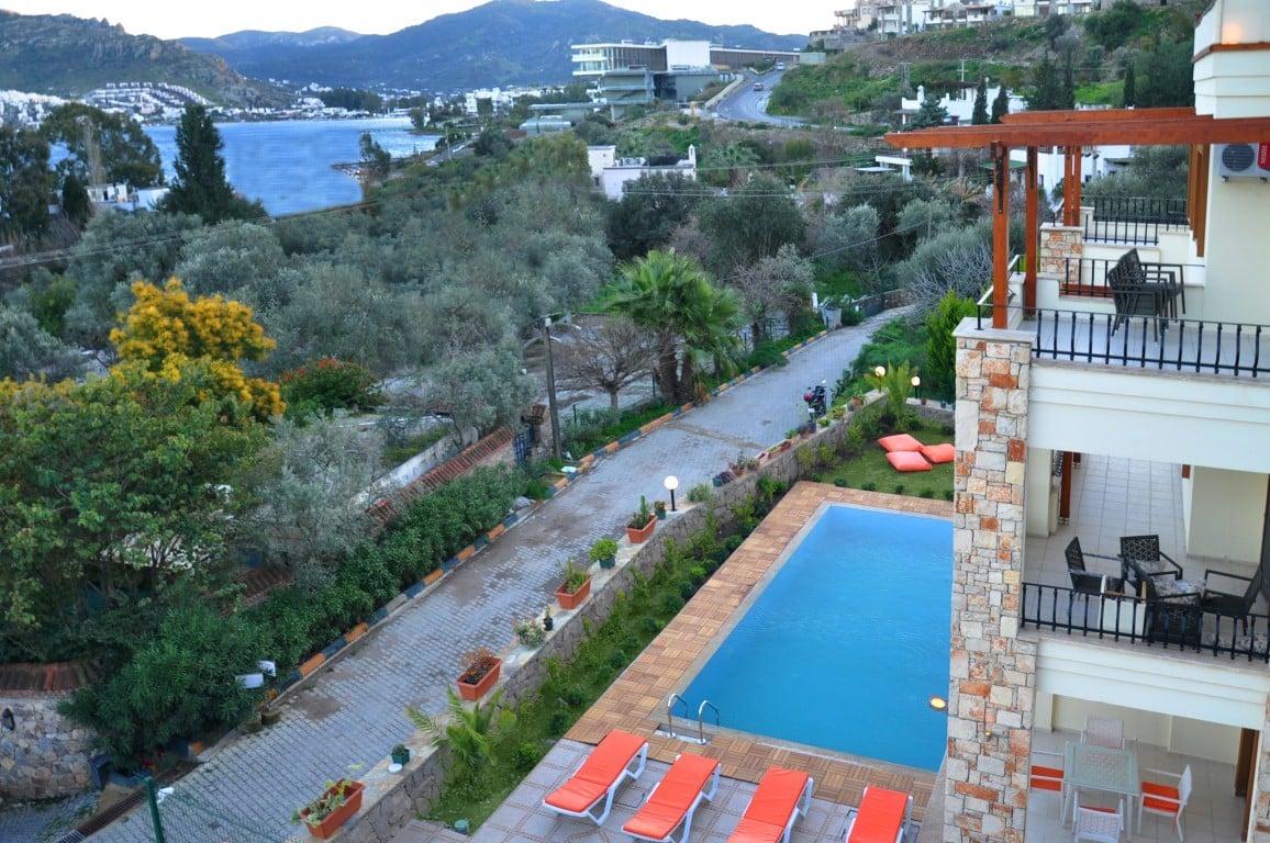 Liona Residence — 6