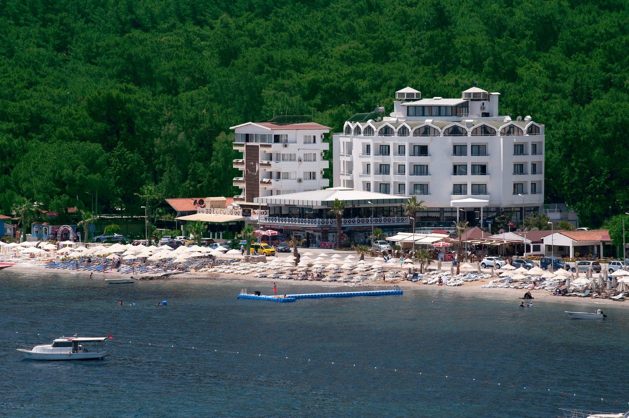 Class Beach Hotel — 1
