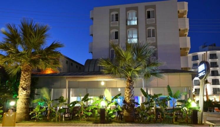 Dobra Hotel — 2