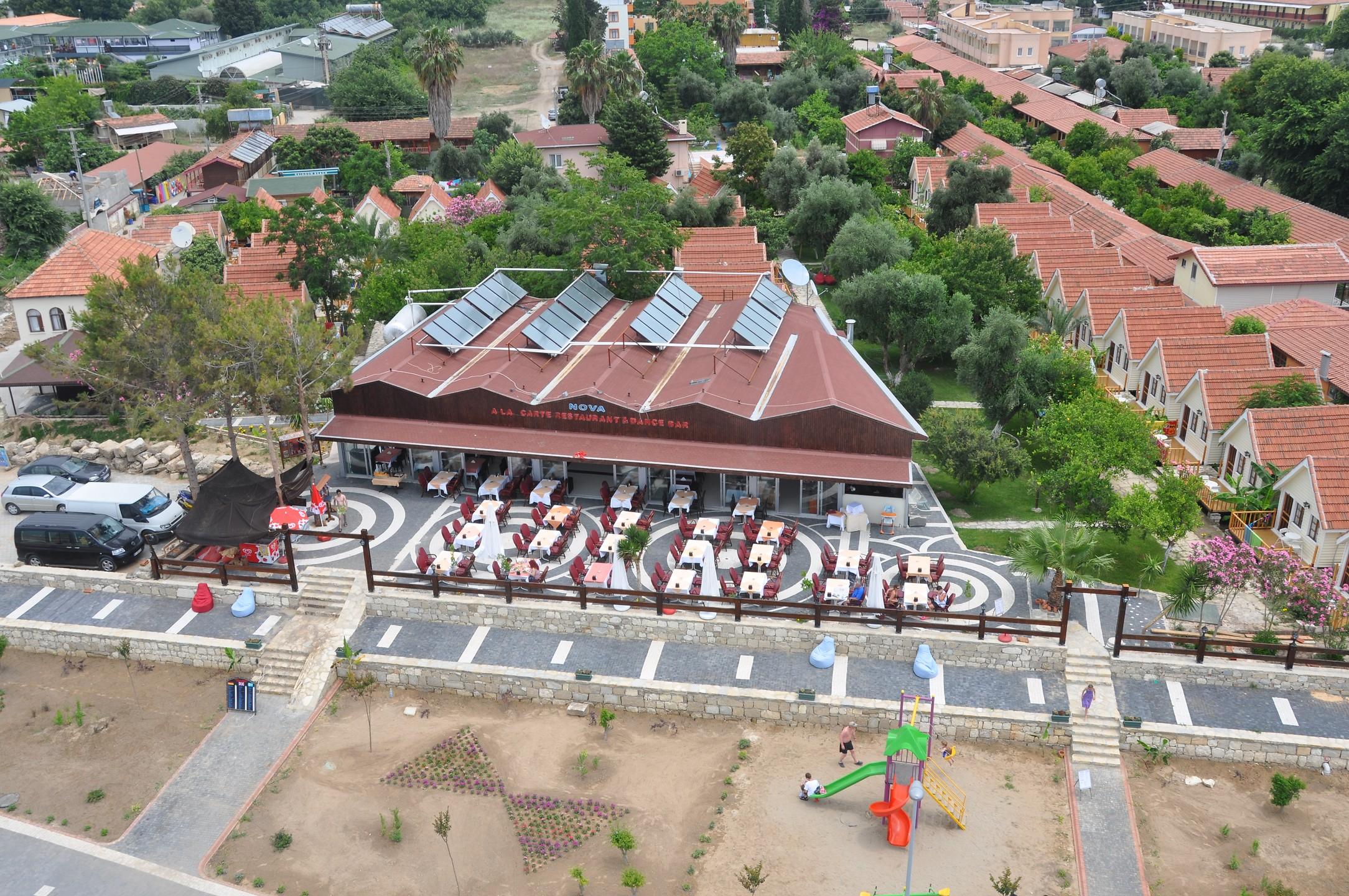 Nova Beach Hotel — 4