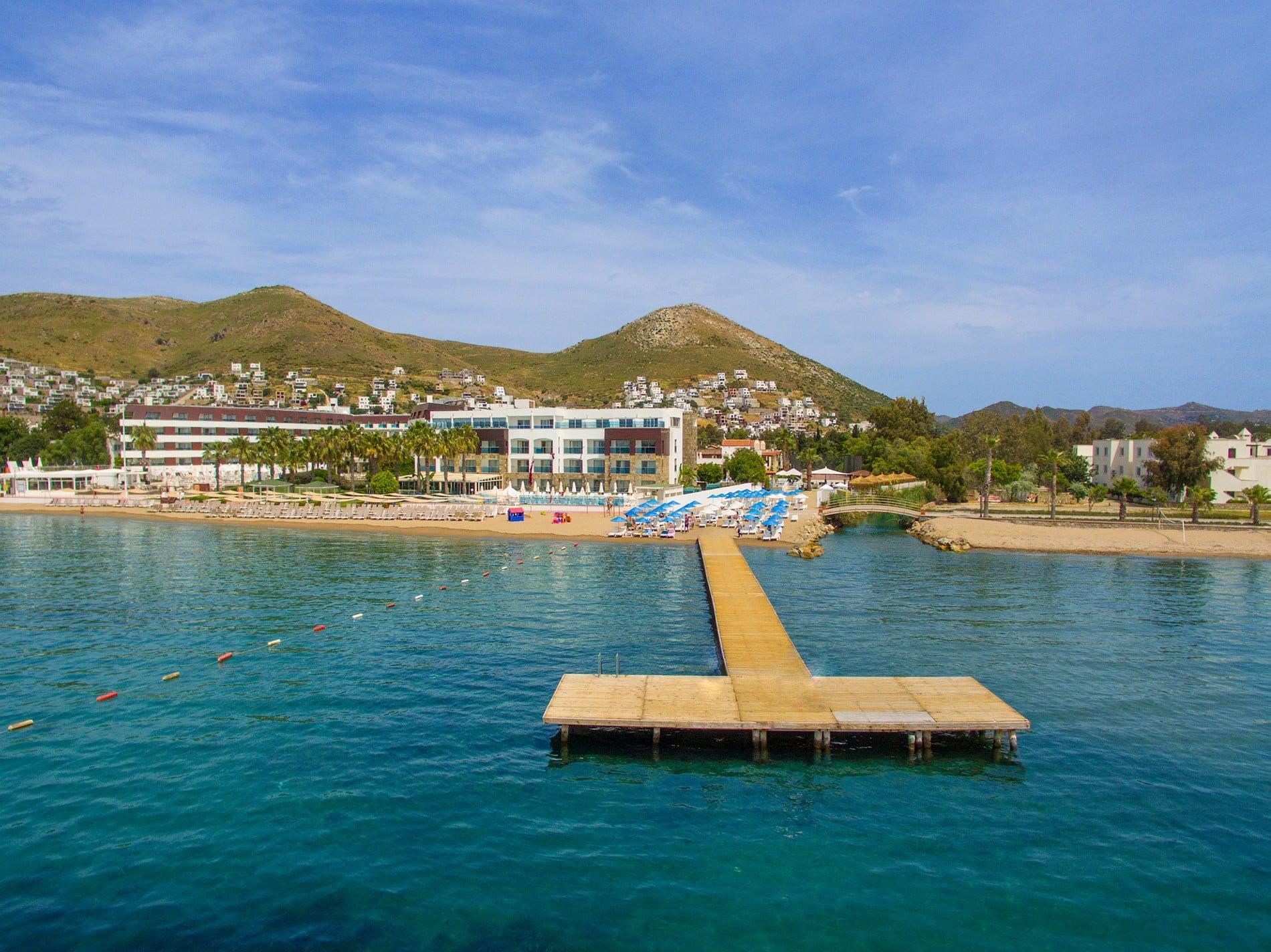 Tiana Beach Resort — 1