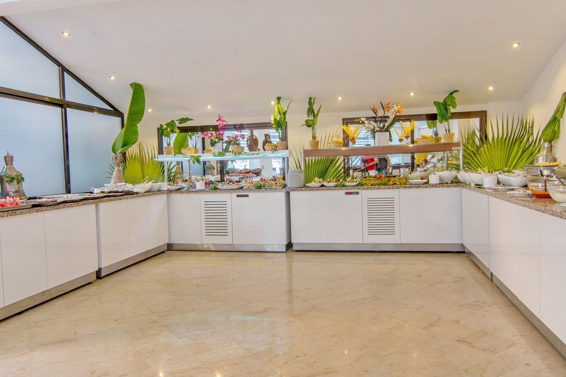 Palmea Hotel — 4