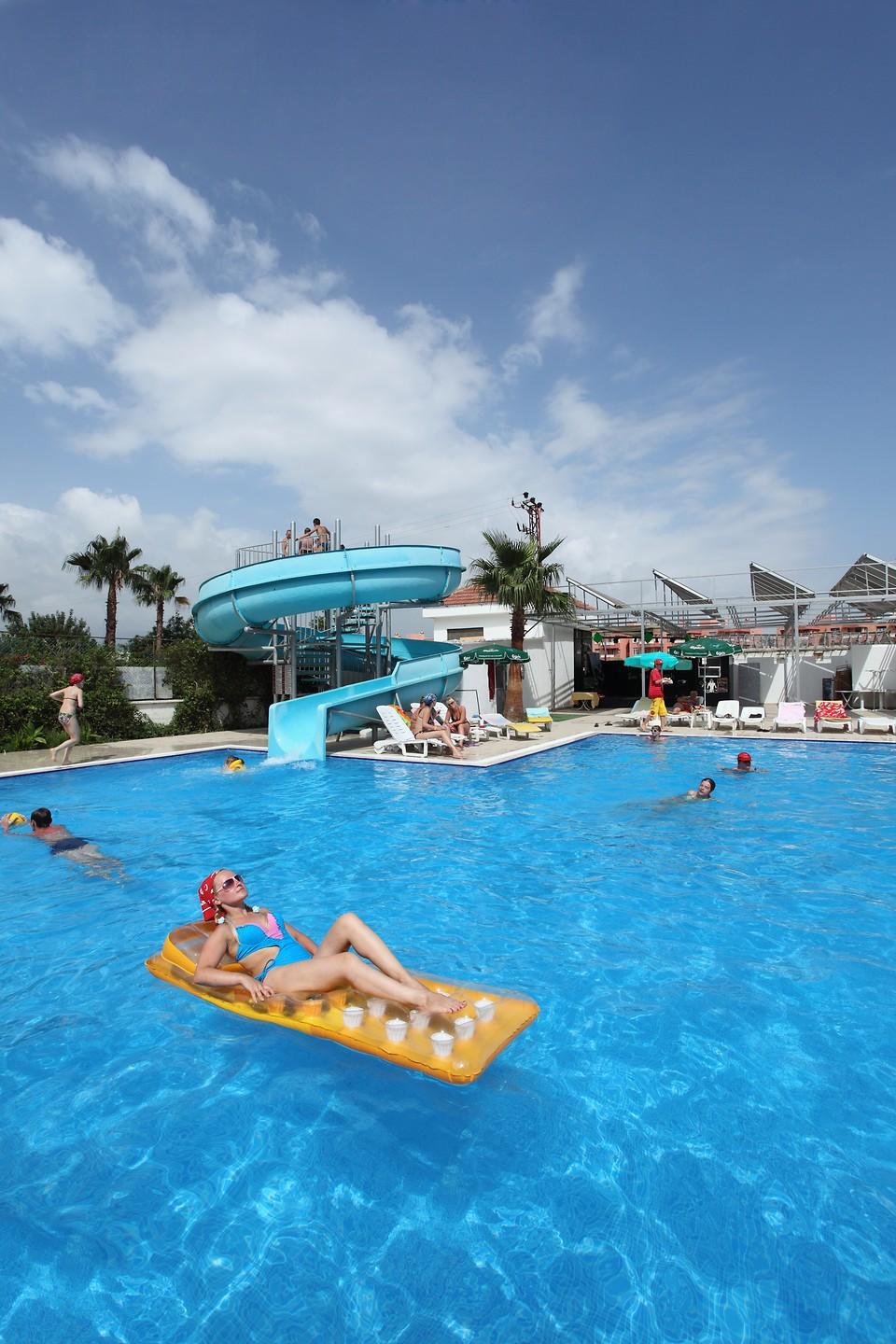 Club Sun Heaven Sea Bird Beach — 9