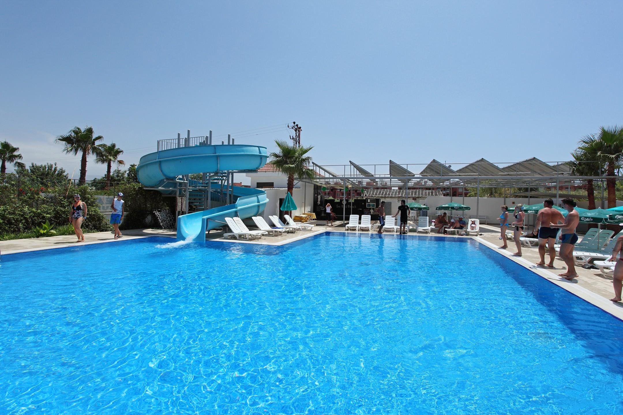 Club Sun Heaven Sea Bird Beach