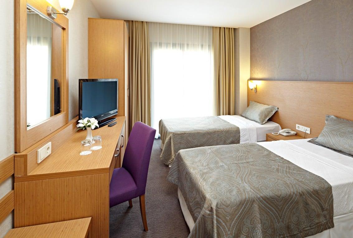 Ayvalık Çınar Hotel — 4