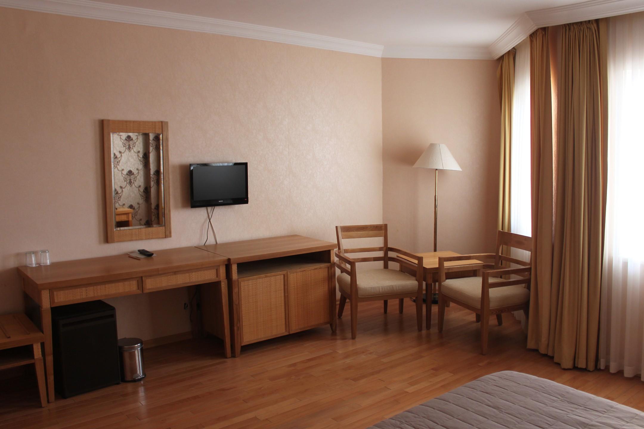 Hotel Rena — 5