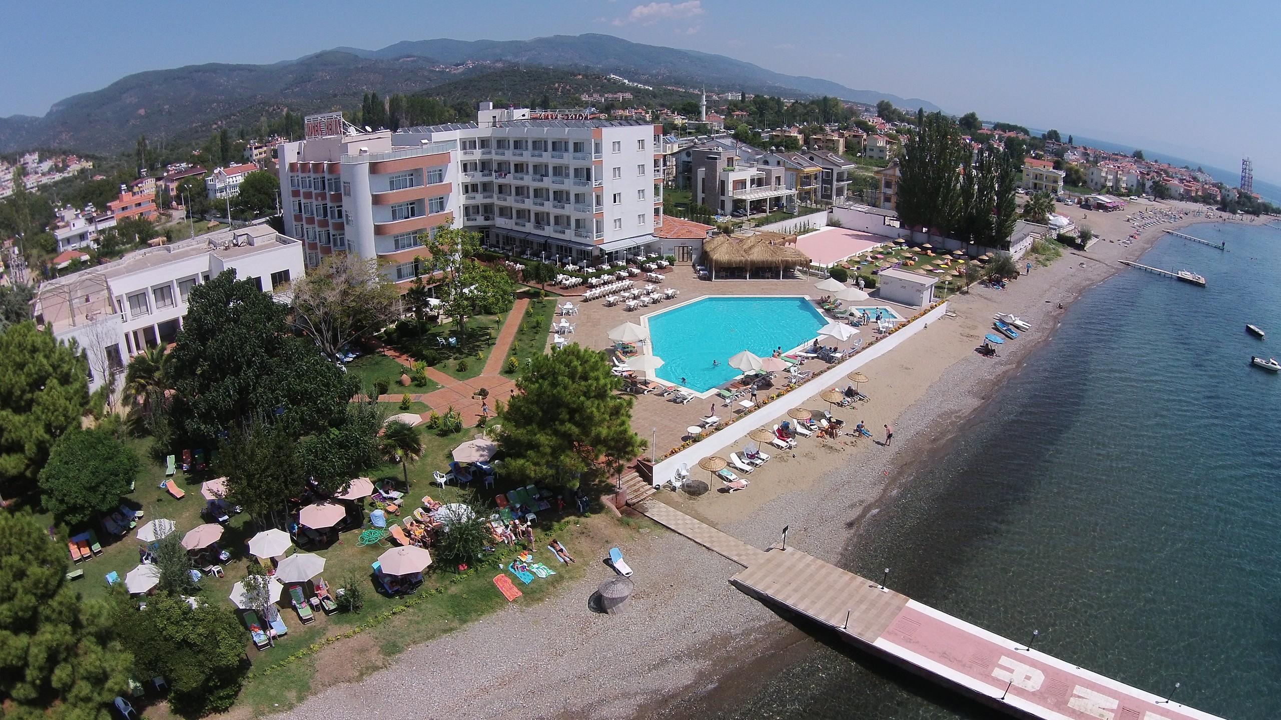 Hotel Rena — 1