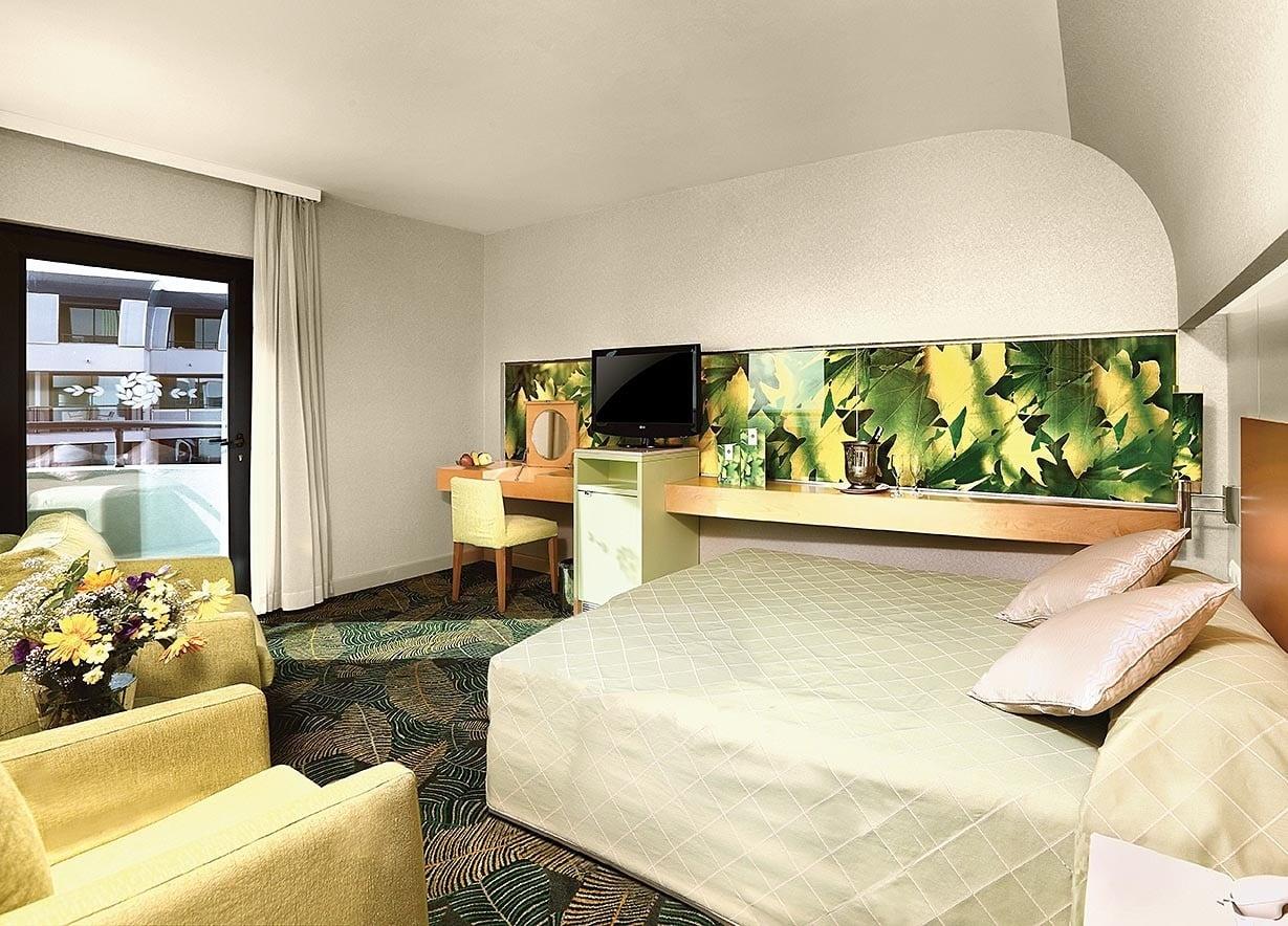 Cornelia Deluxe Resort — 10