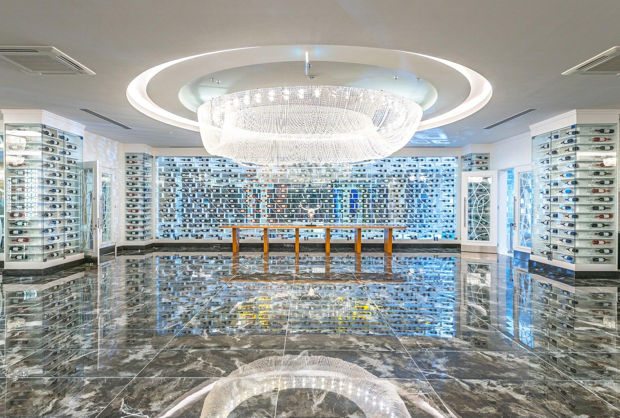 Sirius Deluxe Hotel — 5