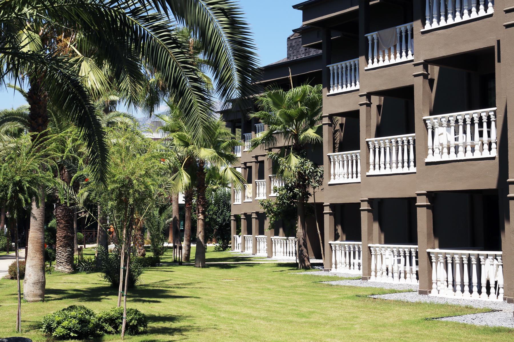 Sailor's Beach Club — 7