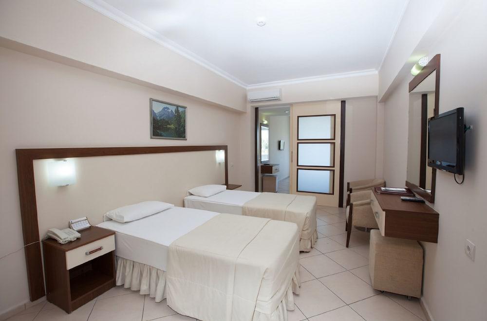 Batihan Beach Resort & Spa — 5