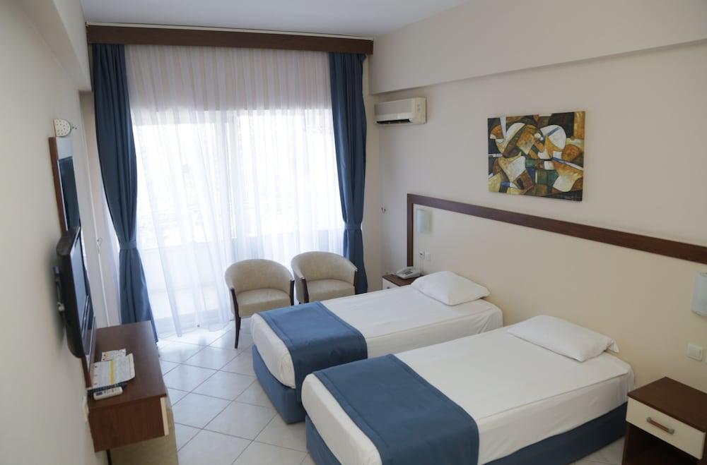 Batihan Beach Resort & Spa — 4