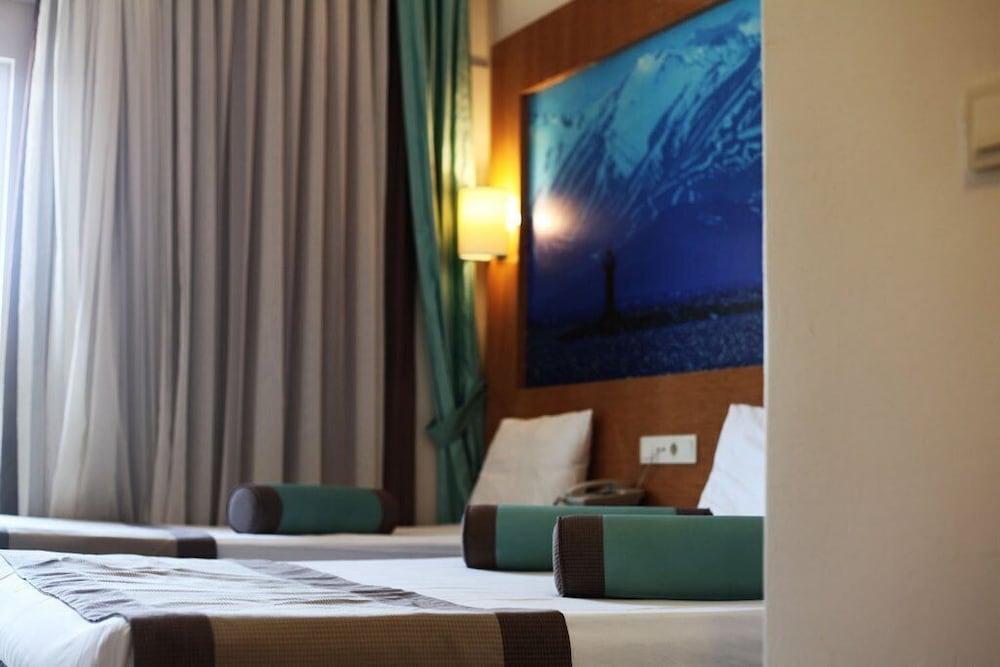 Anita Dream Hotel — 6