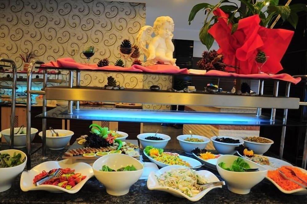 Anita Dream Hotel — 9