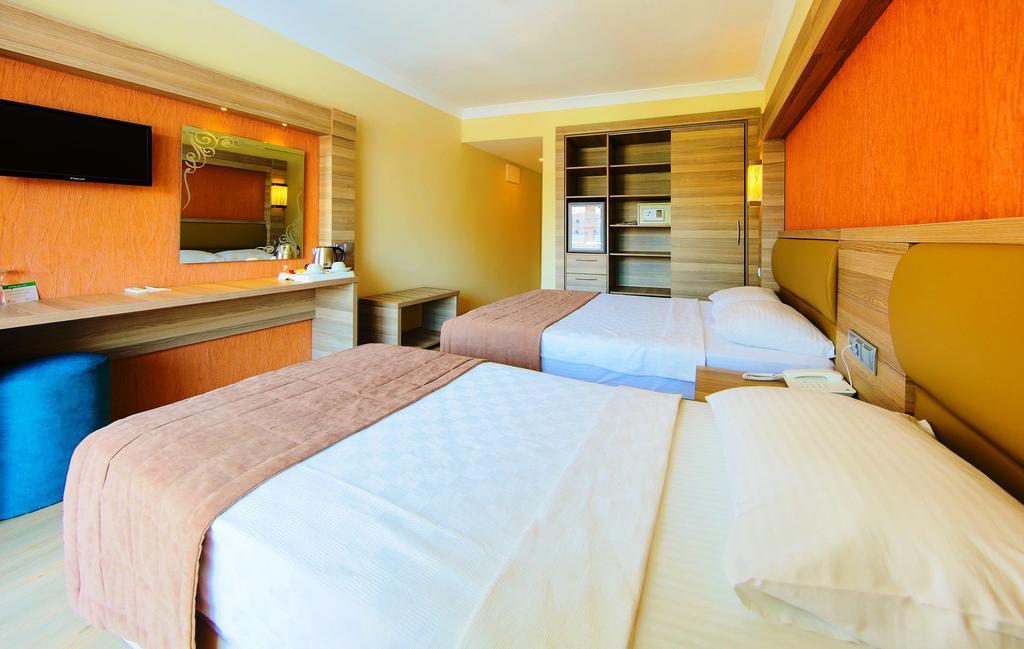 Banu Hotel Luxury — 10