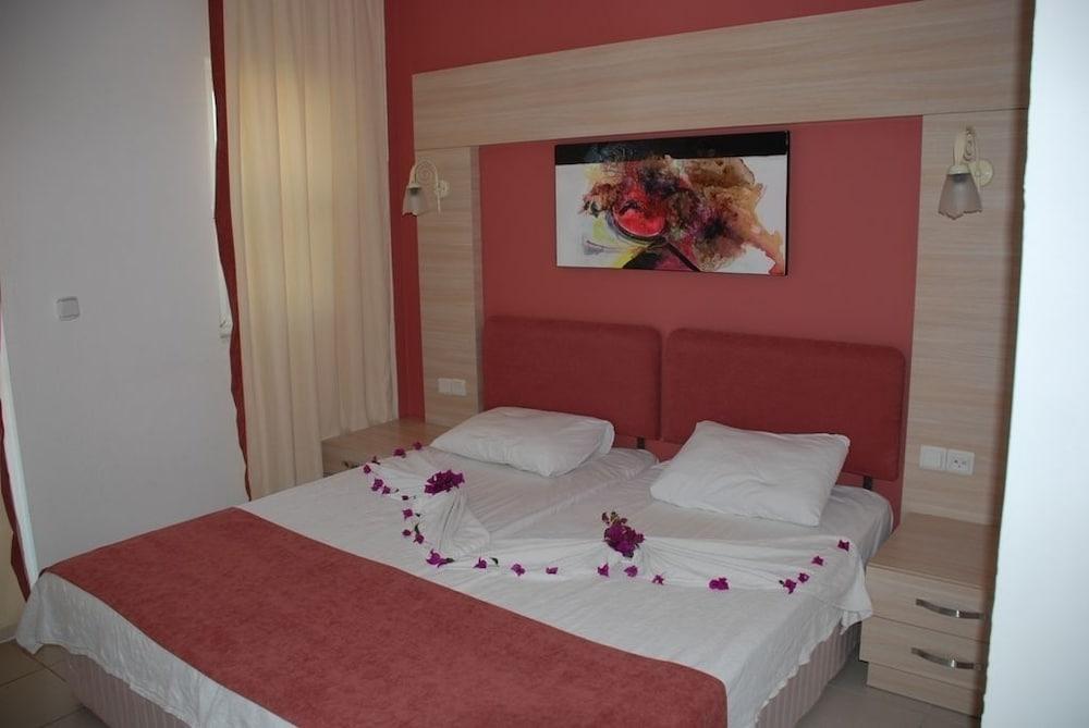 Ant Apart Hotel — 3