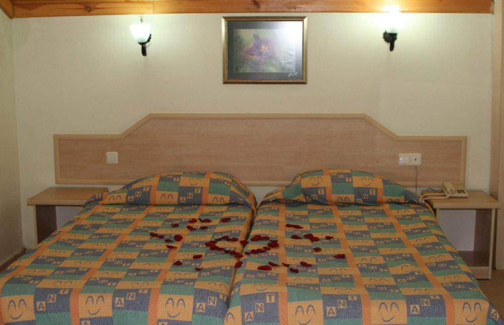 Ant Apart Hotel — 2