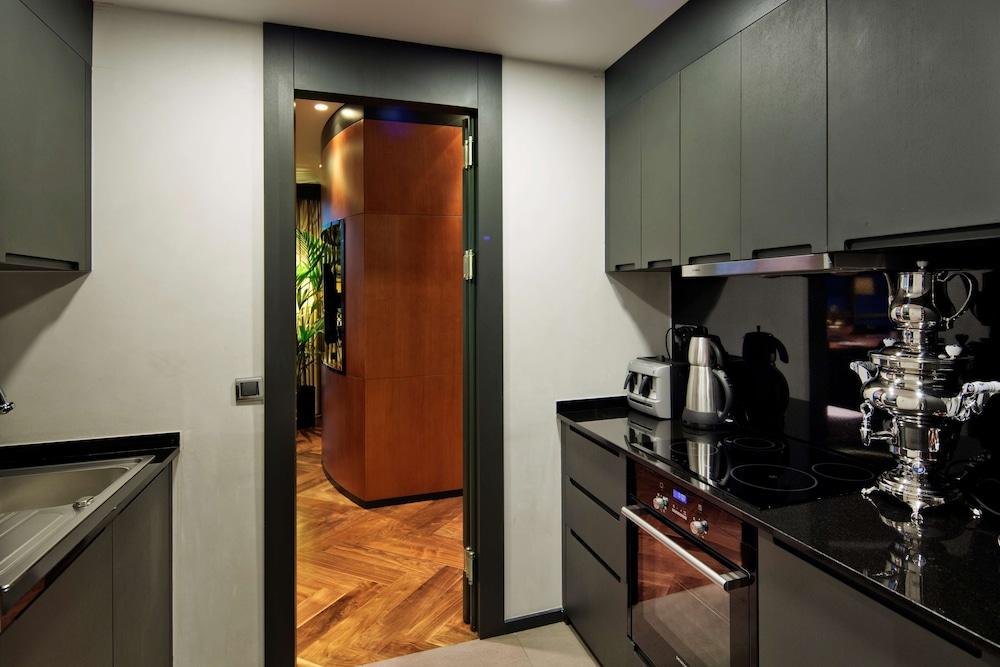 DoubleTree by Hilton Hotel Istanbul - Moda — 5