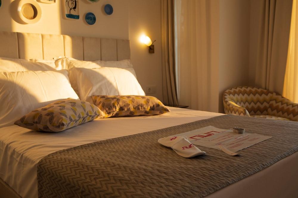 Lara Vista Hotel — 6