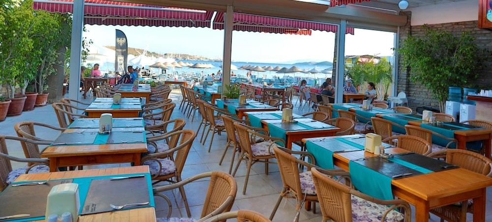 Gümbet Anil Beach — 10