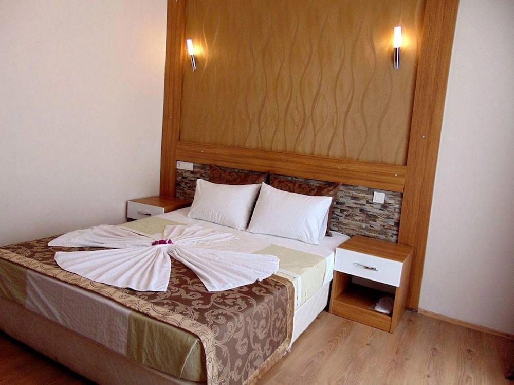 Boutique Nergiz Hotel — 6