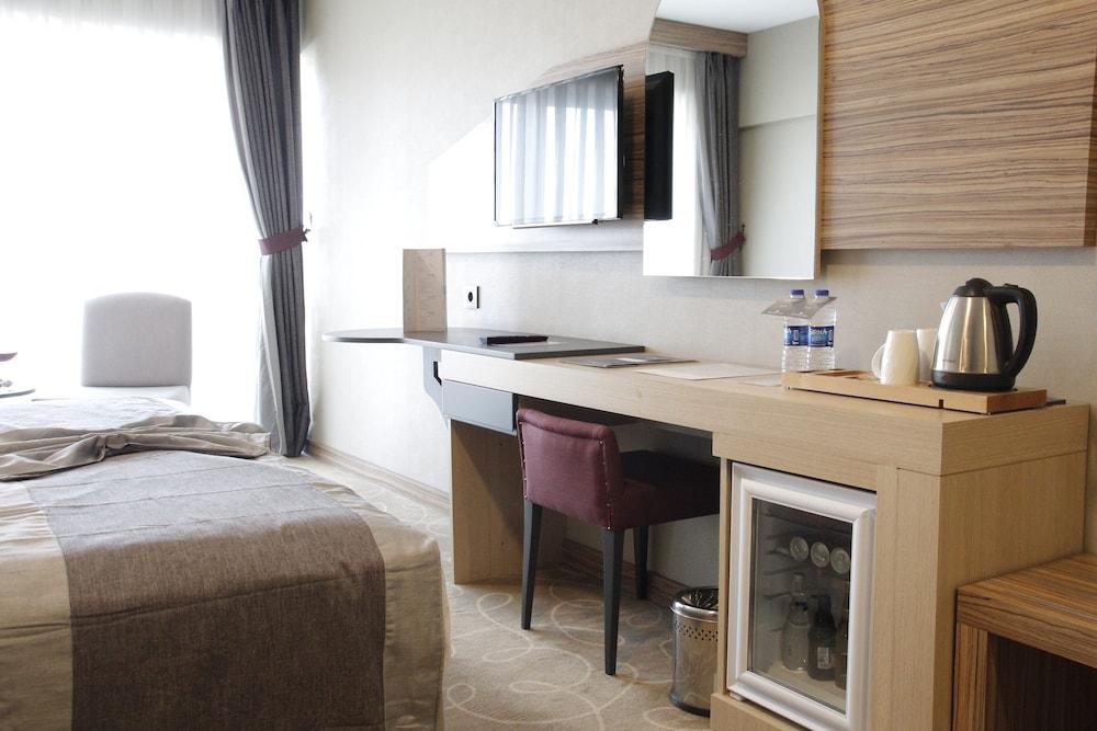Greymark Hotel — 7