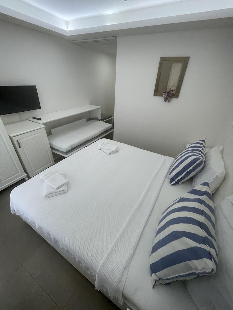 Dalyan Risus Suite — 5