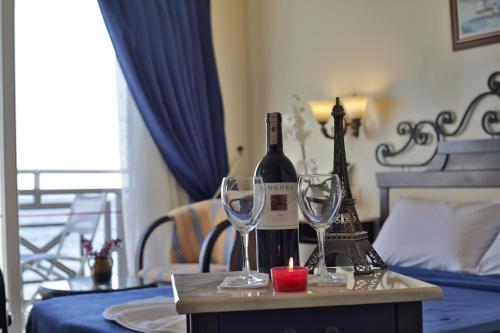 Asmira Royal Deluxe Hotel — 8