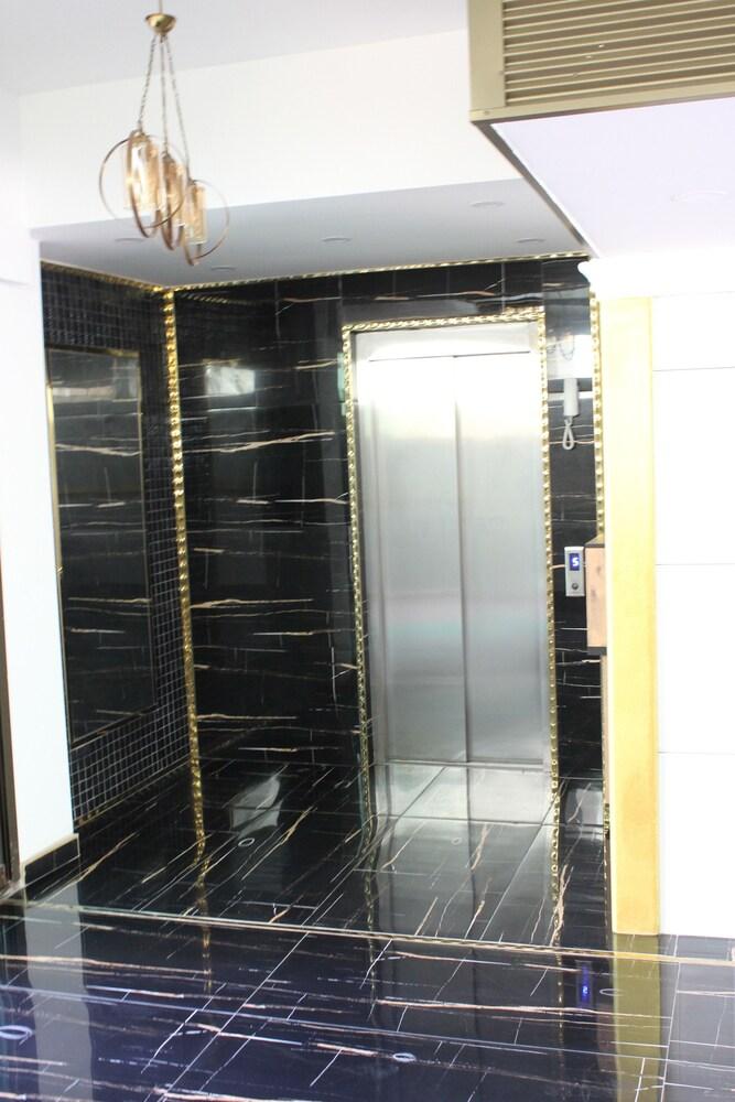 My New Hotel — 4