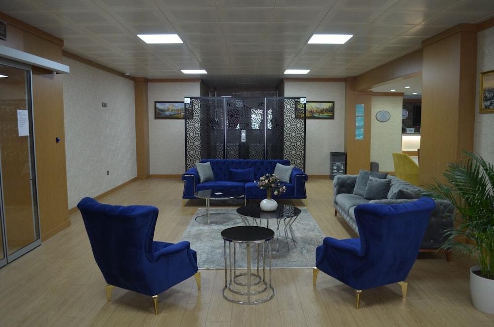 Quars Garden Hotel — 2