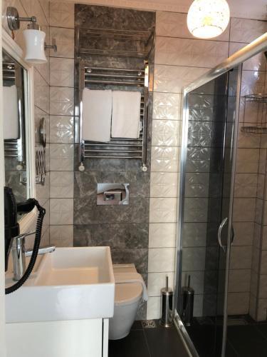 Borancik Suites 2 — 9