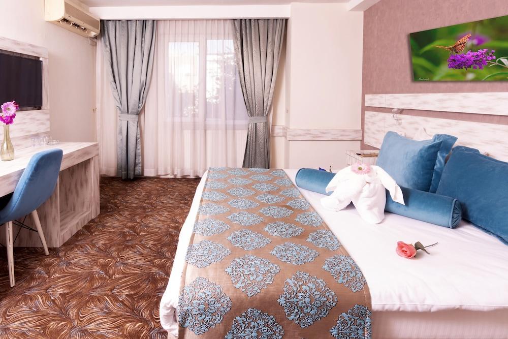 Grand Seray Otel — 2