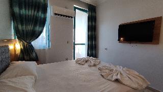 Wonder Life Hotel — 2