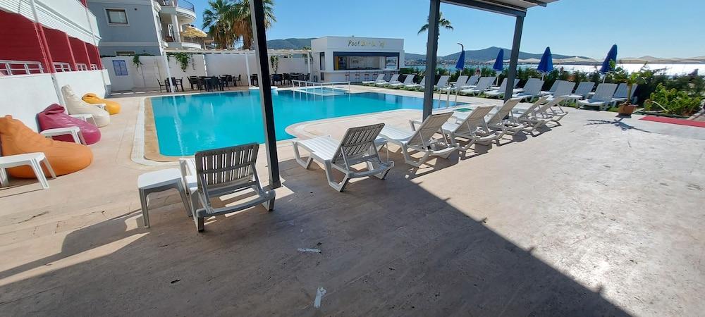 Blue Port Hotel — 8
