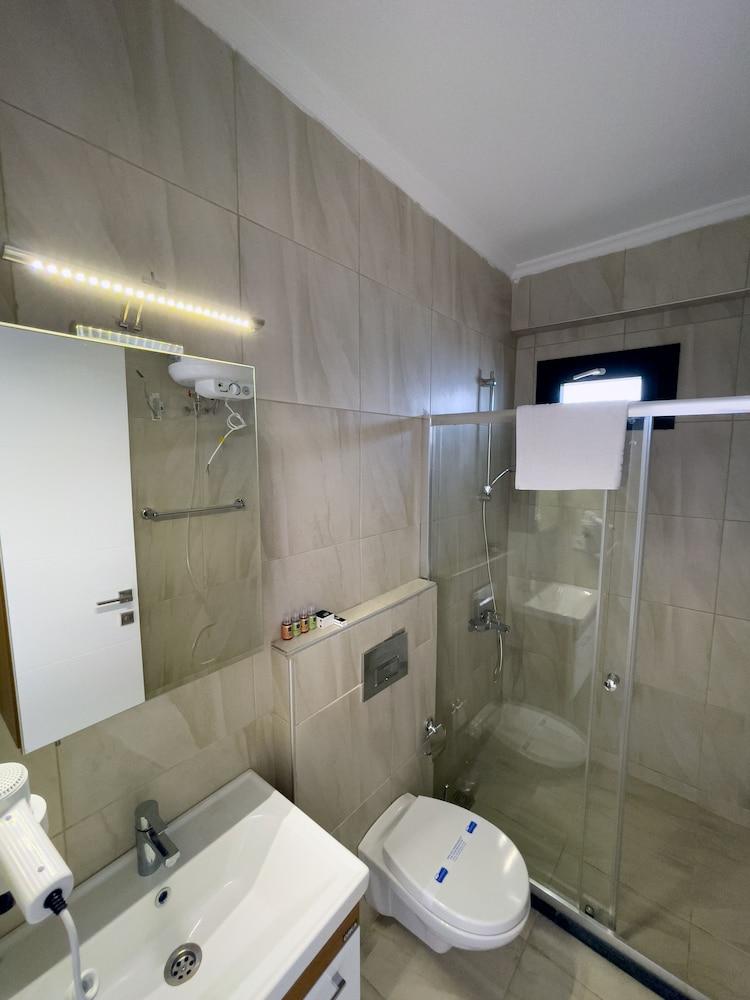 Beacon Hill Suites — 8