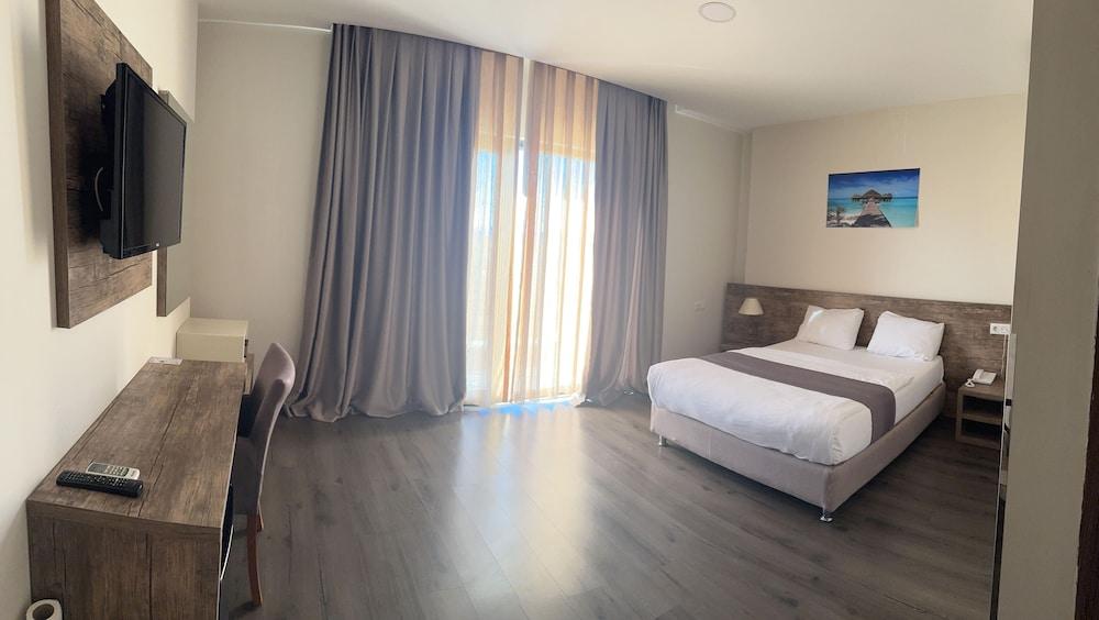 Ipsala Park Hotel — 3