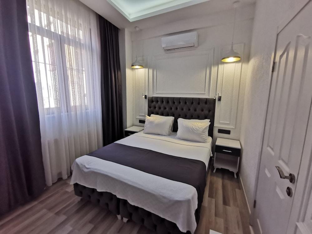 Efzen Hotel — 9